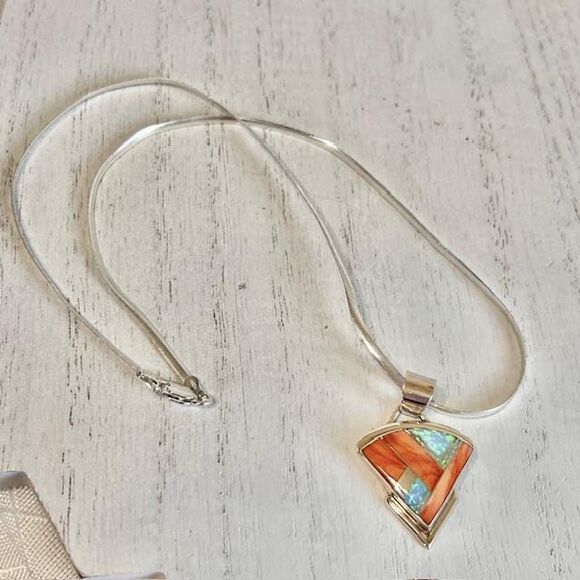 Albert Francisco Jewelry - VTG Native Navajo Spiny & Opal Sterling Silver Necklace Vintage Unisex Necklace